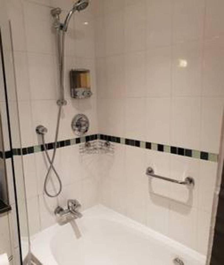 Birmingham Garnet 3-Bedroom Apartment City Centre Extérieur photo